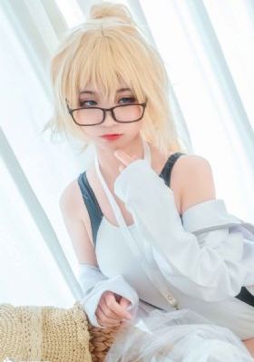 裸体约会第一季_BD英语电影完整版在线观看