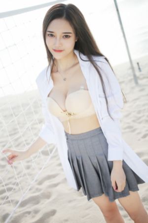 小莹客厅激情46章至50章视频_HD免费高清观看