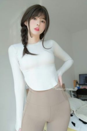 小丹慢慢张开双腿淑芬_免费在线观看