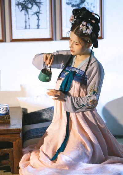 花房姑娘免费观看全集第二季_DVD全集在线观看