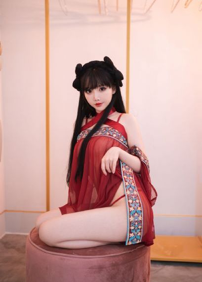 上司丰满的女人_剧情片免费全集观看