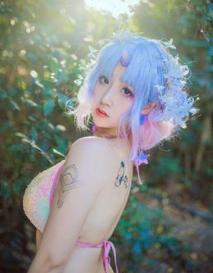 特殊美容_720神马影院手机在线