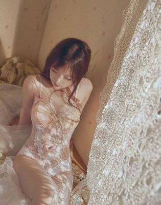 美女喷水av_BD韩语高清在线观看